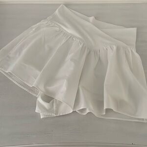 Offline by Aerie RealMe Crossover Flowy Shorts